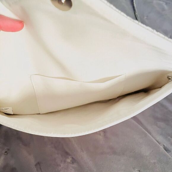 Red Dress Be My Bridesmaid White Silver Beaded Clutch Chain Crossbody OS NEW - Picture 10 of 12